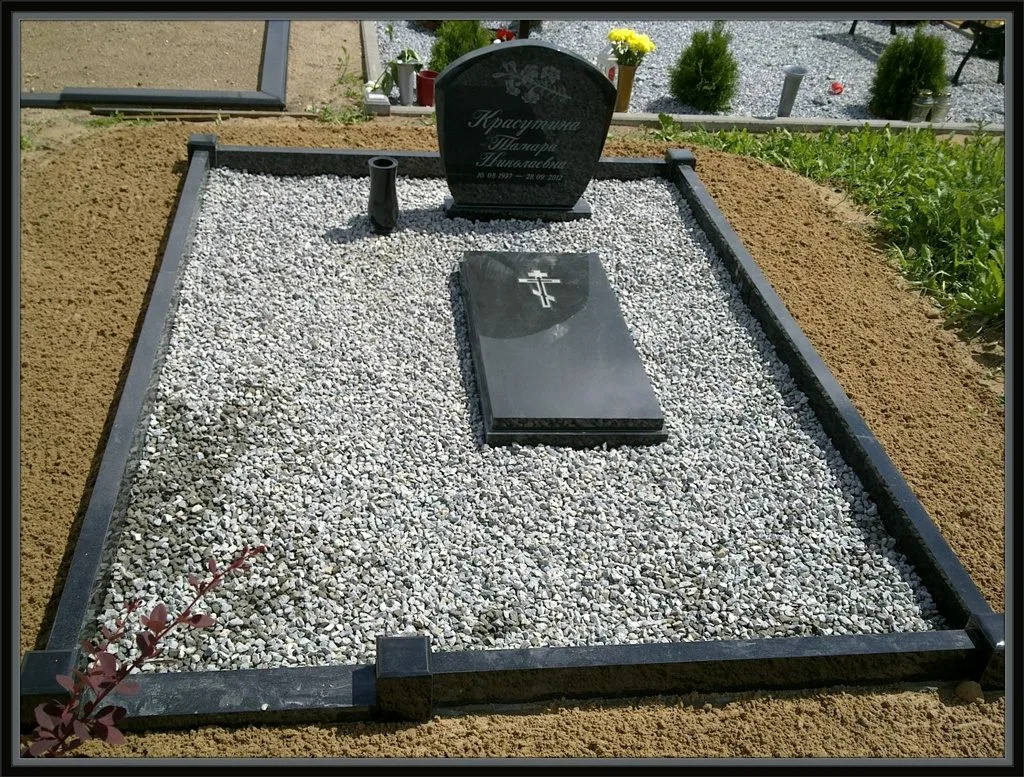 Подсыпка гранитной крошки Подсыпка гранитной крошки